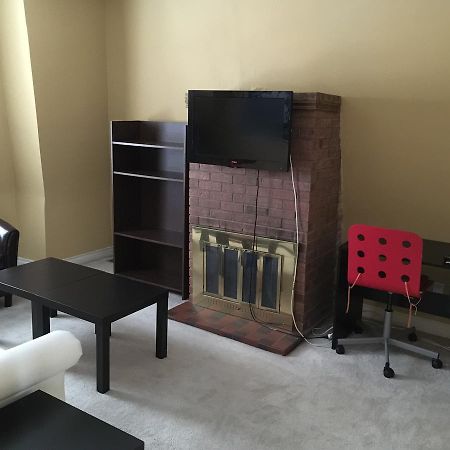 Adas Guesthouse Τορόντο Δωμάτιο φωτογραφία