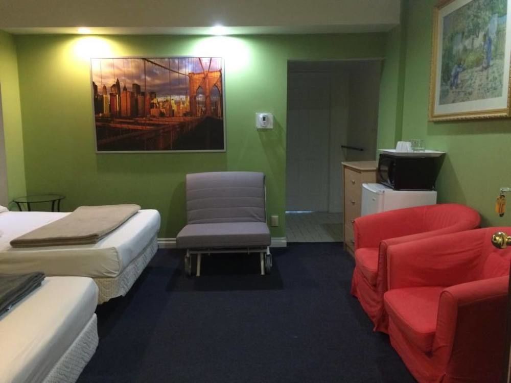 Adas Guesthouse Τορόντο Εξωτερικό φωτογραφία