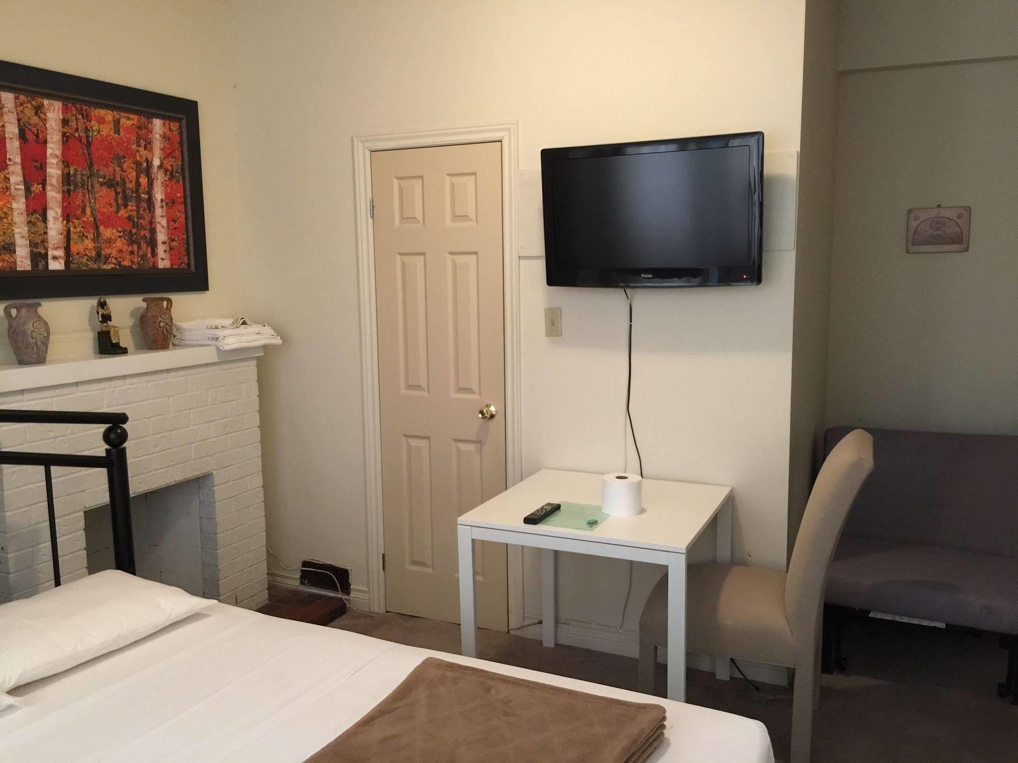 Adas Guesthouse Τορόντο Εξωτερικό φωτογραφία